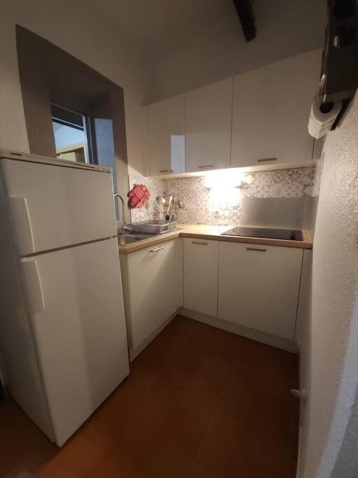 A 8 Mn A Pied Des Plages Appartement Avec Piscine Et Tennis Argelès-sur-Mer Dış mekan fotoğraf